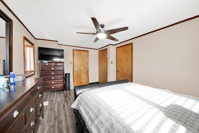 4033 W 109th Street, Oak Lawn, IL 60453