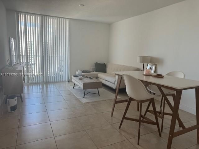 1250 S Miami Avenue 1607, Miami, FL 33130