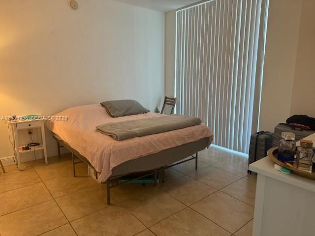 1250 S Miami Avenue 1607, Miami, FL 33130