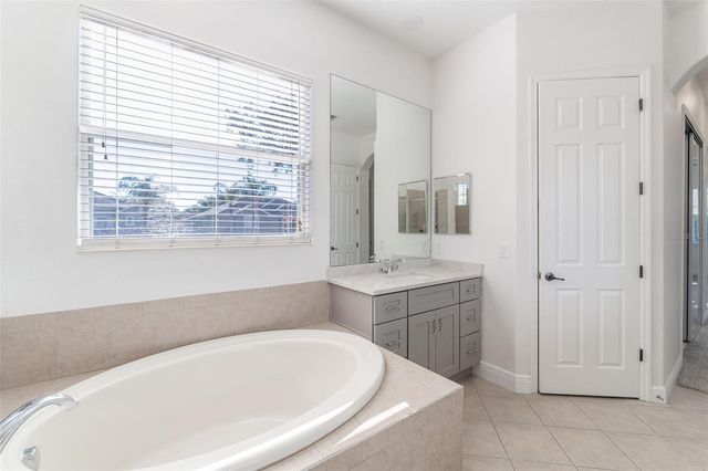 3715 SAFFLOWER TERRACE, Oviedo, FL 32766