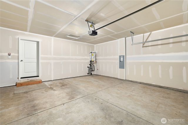 9118 Lady Slipper Street SE, Tumwater, WA 98501