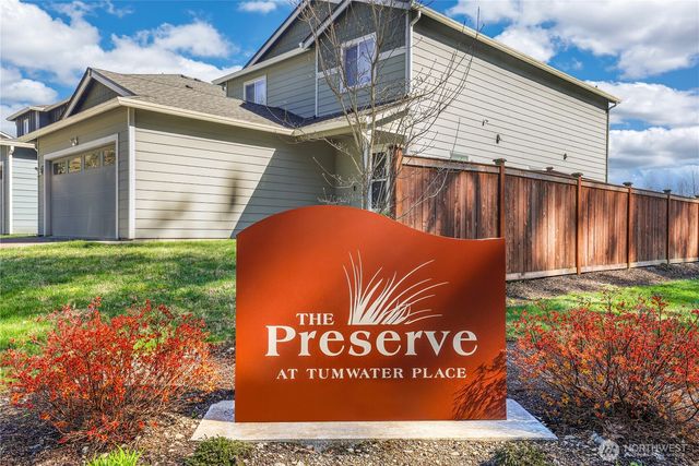 9118 Lady Slipper Street SE, Tumwater, WA 98501