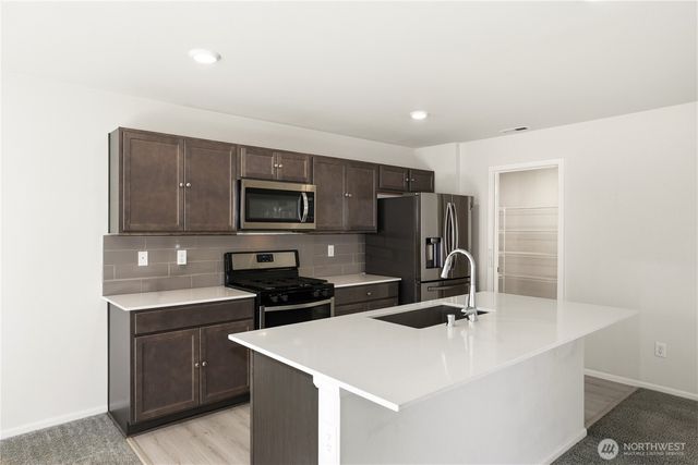 9118 Lady Slipper Street SE, Tumwater, WA 98501