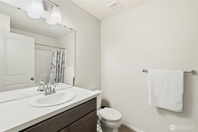 9118 Lady Slipper Street SE, Tumwater, WA 98501