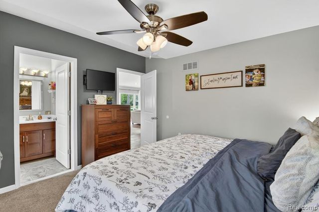 1020 Savage Road, Belleville, MI 48111