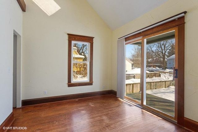 513 1st Street, La Porte, IN 46350