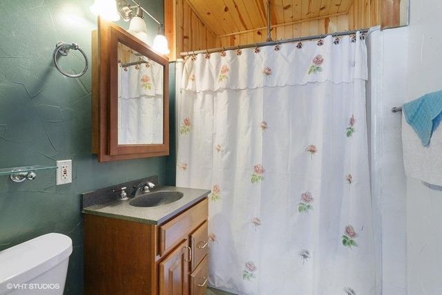 513 1st Street, La Porte, IN 46350