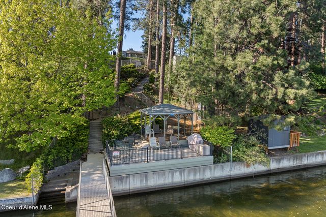 506 E Shore Pines CT, Post Falls, ID 83854