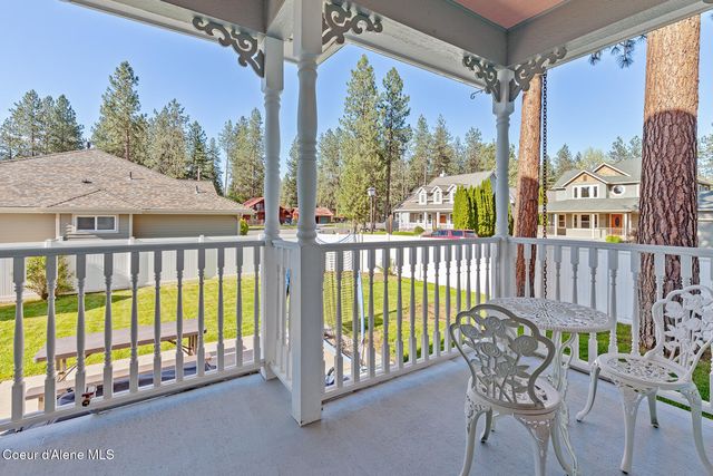 506 E Shore Pines CT, Post Falls, ID 83854