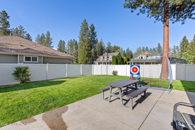 506 E Shore Pines CT, Post Falls, ID 83854