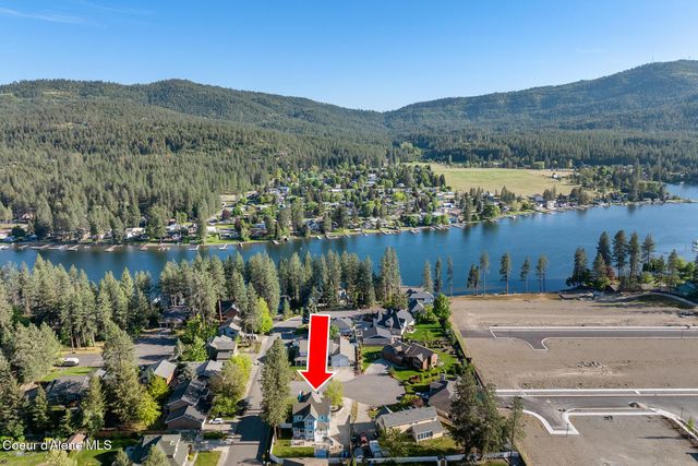 506 E Shore Pines CT, Post Falls, ID 83854