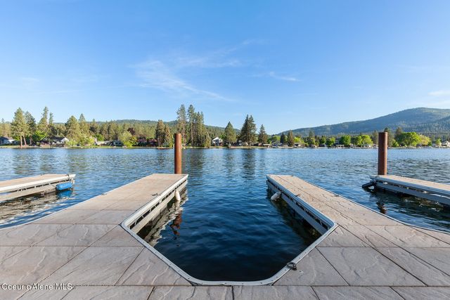 506 E Shore Pines CT, Post Falls, ID 83854