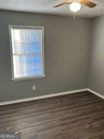 499 Oak Way, Lawrenceville, GA 30046