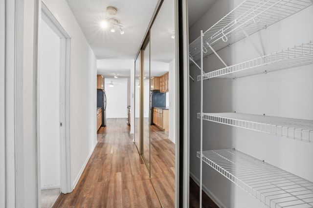 4130 Rahn Road 206, Eagan, MN 55122