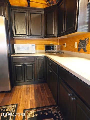 2213 E View Drive, Sevierville, TN 37876