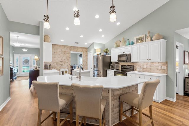 9418 Pouder Lane, Navarre, FL 32566