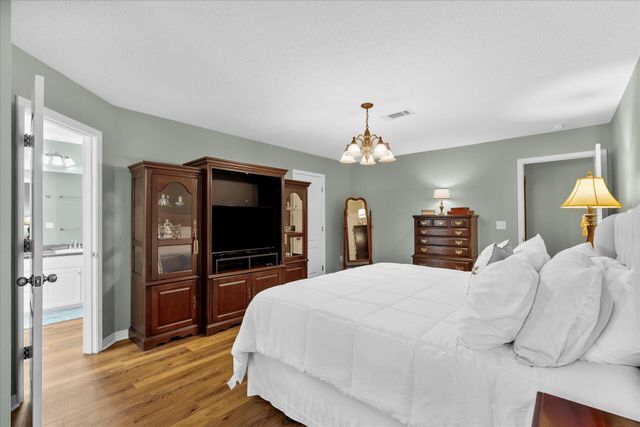 9418 Pouder Lane, Navarre, FL 32566