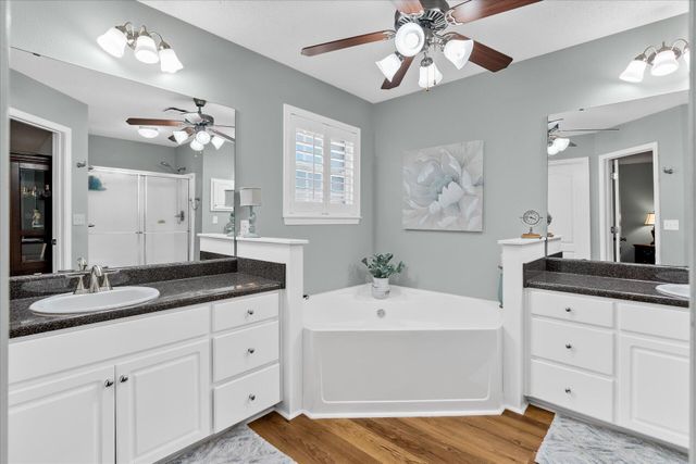 9418 Pouder Lane, Navarre, FL 32566