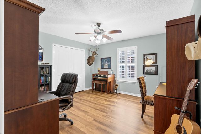 9418 Pouder Lane, Navarre, FL 32566