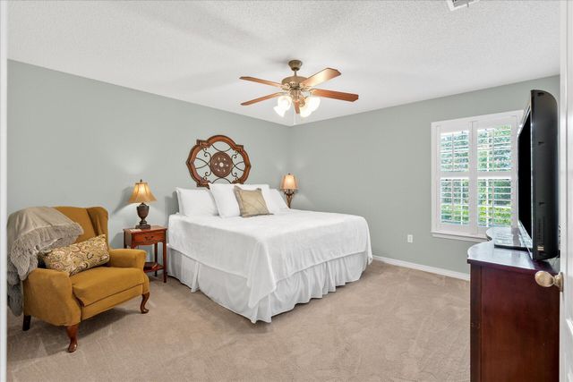 9418 Pouder Lane, Navarre, FL 32566