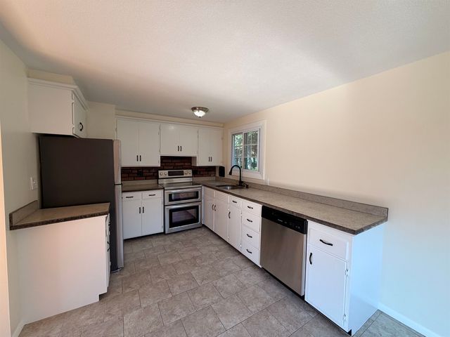 265 Pako Avenue, Keene, NH 03431