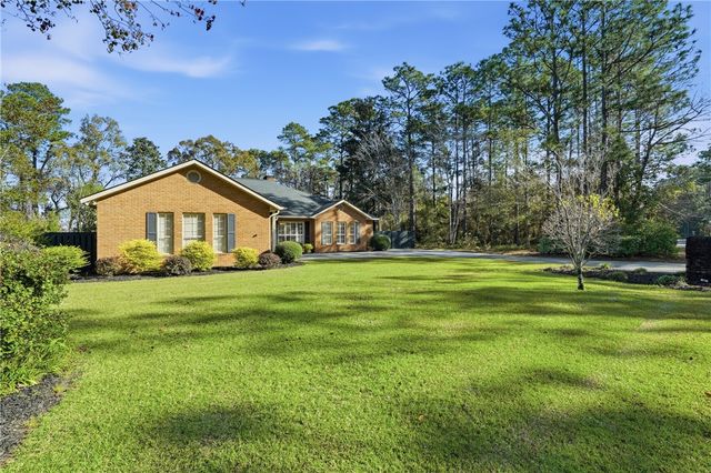500 Altamaha Road, Jesup, GA 31545