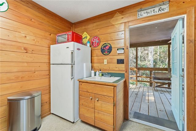 500 Altamaha Road, Jesup, GA 31545