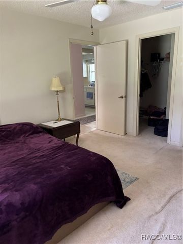 9439 W Marquette Lane, Crystal River, FL 34428