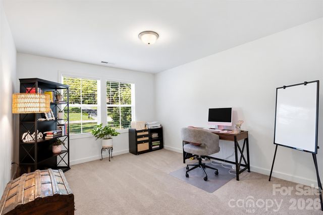 918 Brookwood Court, Statesville, NC 28677
