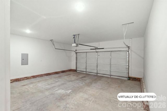 918 Brookwood Court, Statesville, NC 28677
