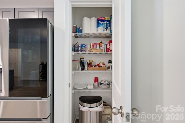 918 Brookwood Court, Statesville, NC 28677