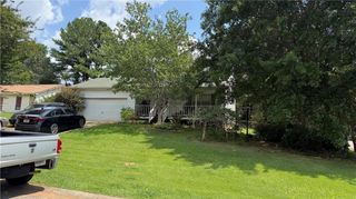 195 Kingsport Drive, Lawrenceville, GA 30046