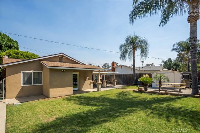 1634 Goldfield, Pomona, CA 91766
