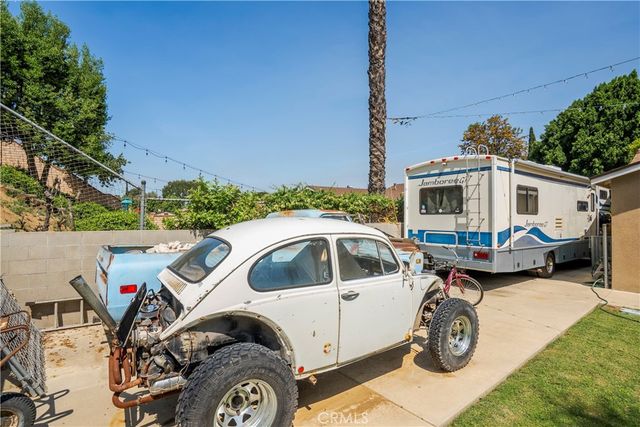 1634 Goldfield, Pomona, CA 91766