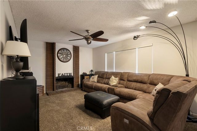 1634 Goldfield, Pomona, CA 91766