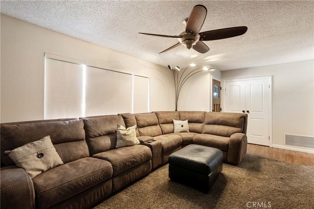 1634 Goldfield, Pomona, CA 91766