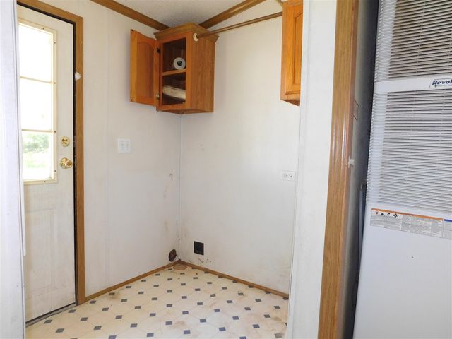 27134 Deerfield Lane, Edwardsburg, MI 49112