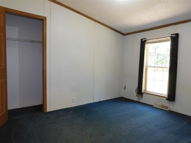 27134 Deerfield Lane, Edwardsburg, MI 49112