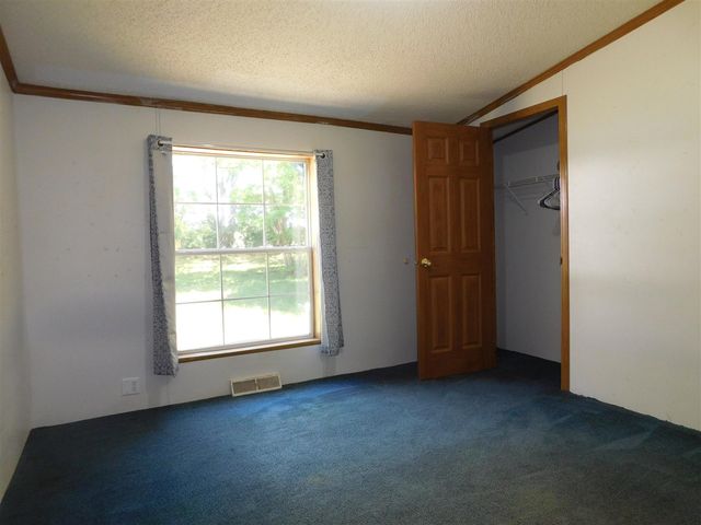 27134 Deerfield Lane, Edwardsburg, MI 49112