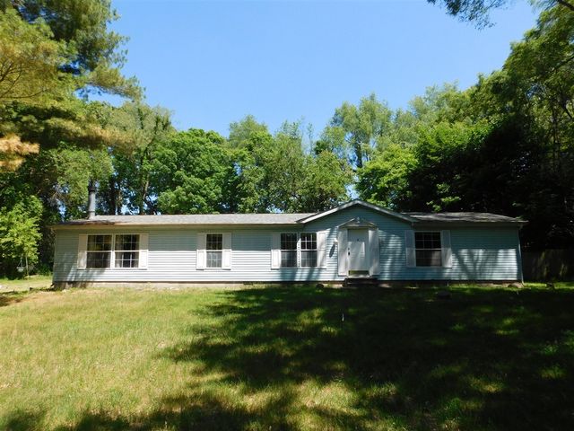 27134 Deerfield Lane, Edwardsburg, MI 49112