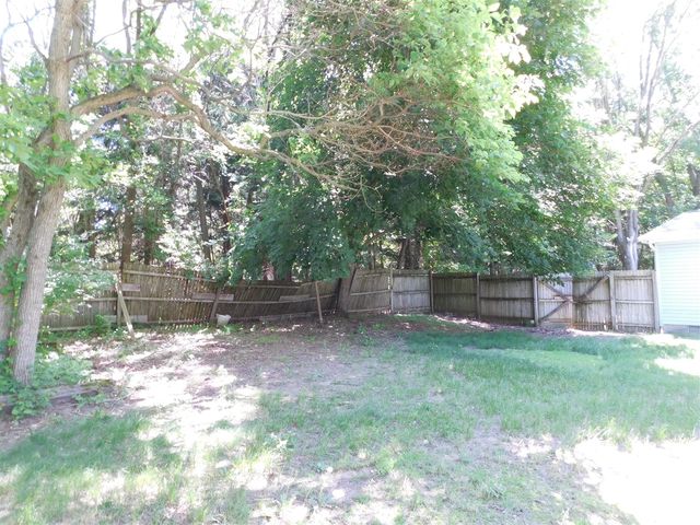 27134 Deerfield Lane, Edwardsburg, MI 49112