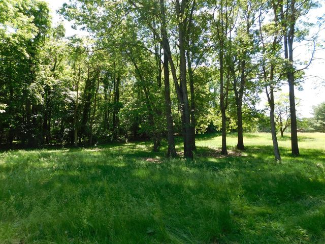 27134 Deerfield Lane, Edwardsburg, MI 49112