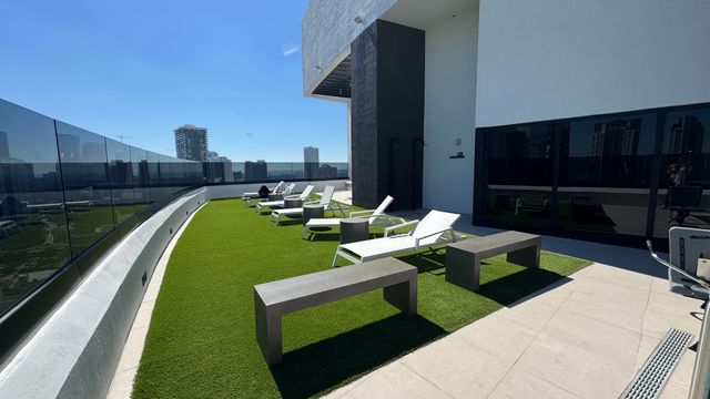 225 N Miami Avenue 3604, Miami, FL 33128