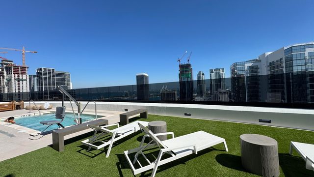 225 N Miami Avenue 3604, Miami, FL 33128