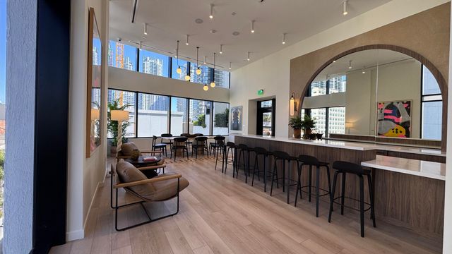 225 N Miami Avenue 3604, Miami, FL 33128