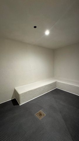 225 N Miami Avenue 3604, Miami, FL 33128