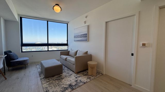 225 N Miami Avenue 3604, Miami, FL 33128