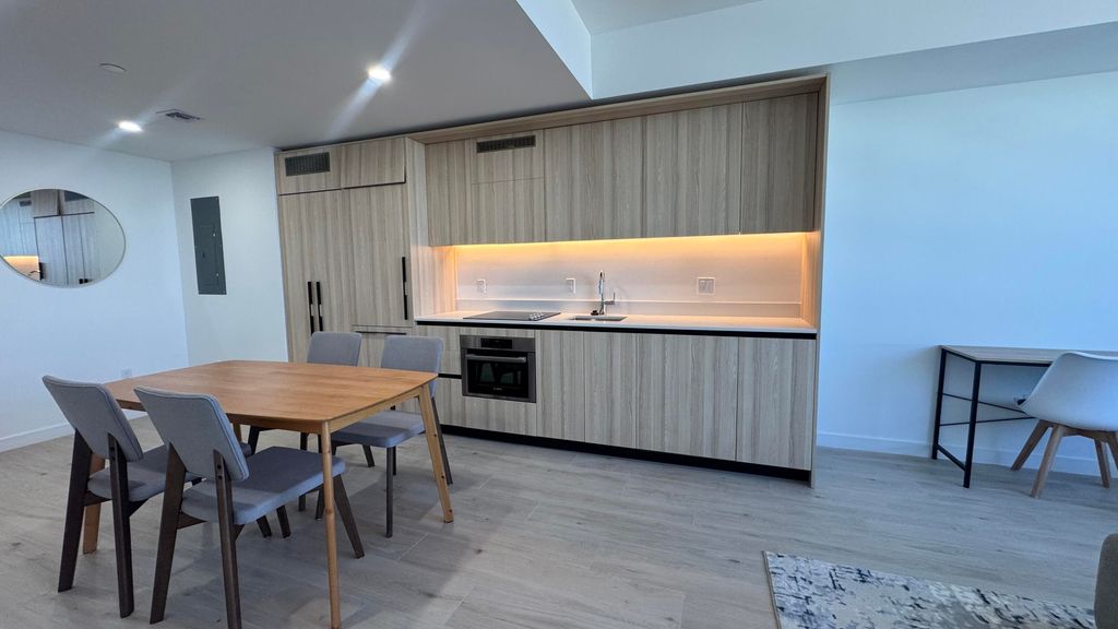 225 N Miami Avenue 3604, Miami, FL 33128