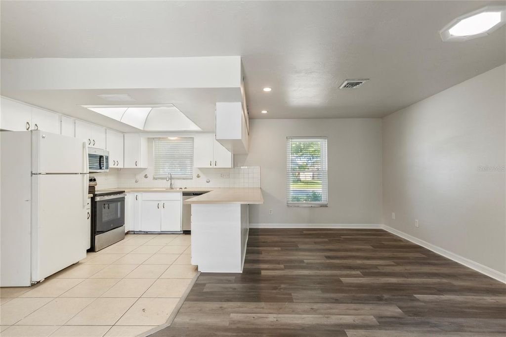 1704 54TH STREET COURT W, BRADENTON, FL 34209 — photo 5