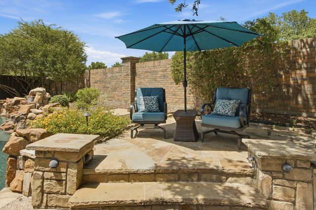 2706 Carterton Way, Flower Mound, TX 75022